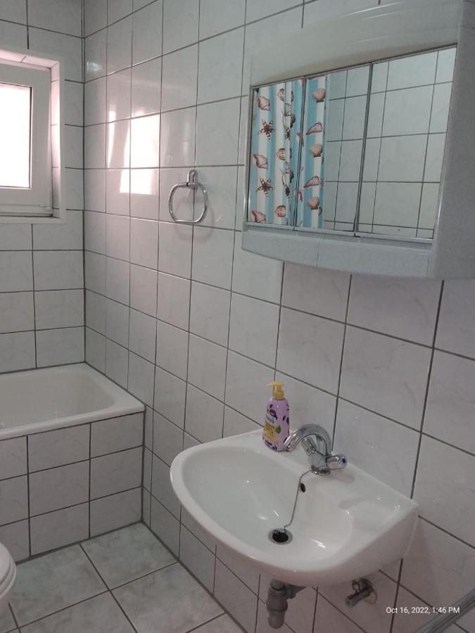 Apartman Tomic - Copacabana Beach Okrug Gornji Kültér fotó